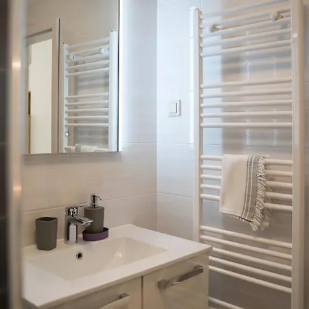 House Fidulic - The Lavender *