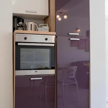 House Fidulic - The Lavender 公寓 *