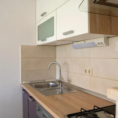 House Fidulic - The Lavender Apartment Lumbarda