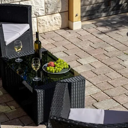 公寓 House Fidulic - The Lavender *