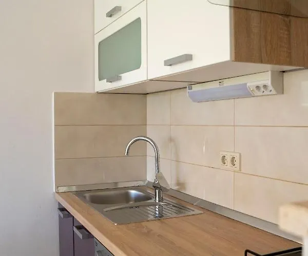 House Fidulic - The Lavender 公寓 鲁巴达